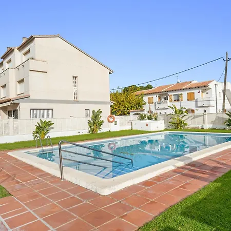 Hauzify I Casa Gala Placidia Holiday home Creixell
